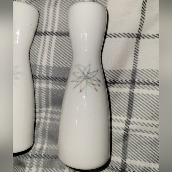 Vintage White Gray Teal Porcelain Mid Century Salt and Pepper Shakers Set of Two - Picture 2 of 5
